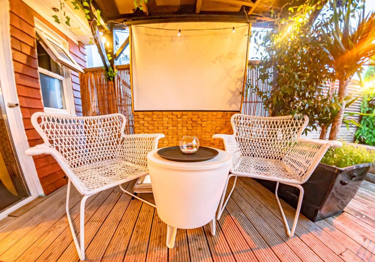 2 Bedroom Roof Terrace With Sauna Jakuzzi And Outdoor Cinema Appartement