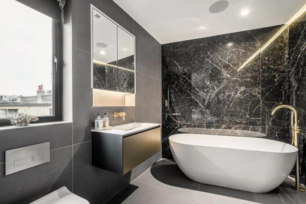 3 Bed Luxury Penthouse Hoxton Square With Terrace Appartement *