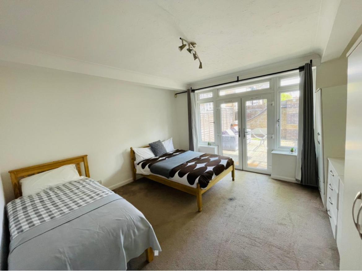 Privatunterkunft Up To 3 People, In A Share House With Private Garden Access *