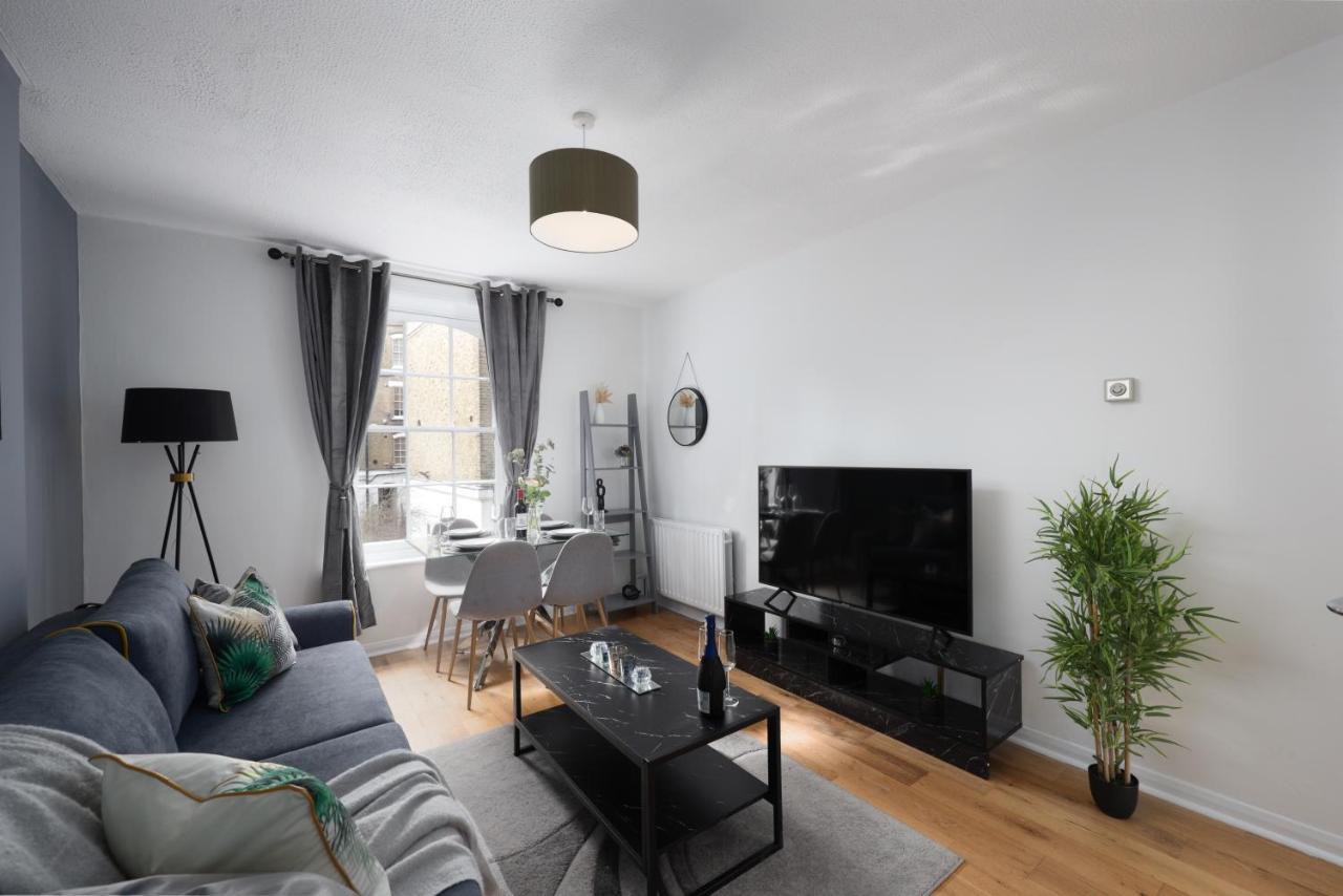 Modern One Bedroom Next To Old Street London