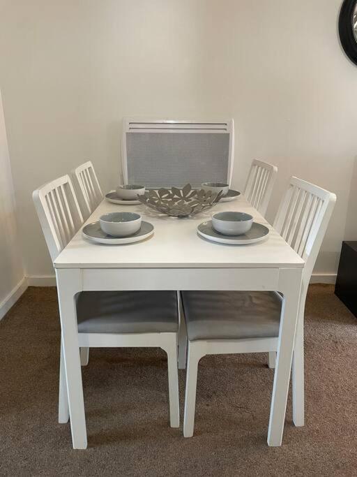 Cosy One Bedroom Flat In