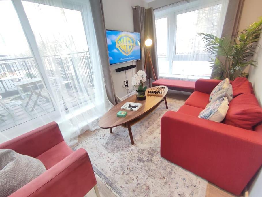 Apartamento Luxury 3br Apt, Close To Excel, O2, Airport!