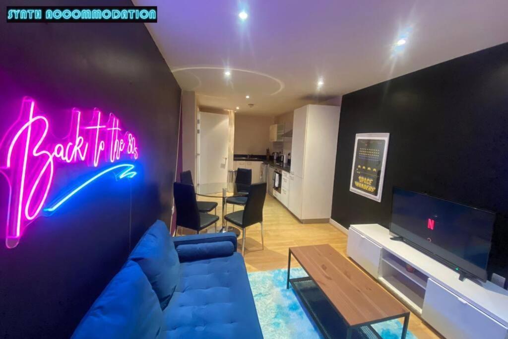 80s Retro 1bedroom Apart Canary Wharf