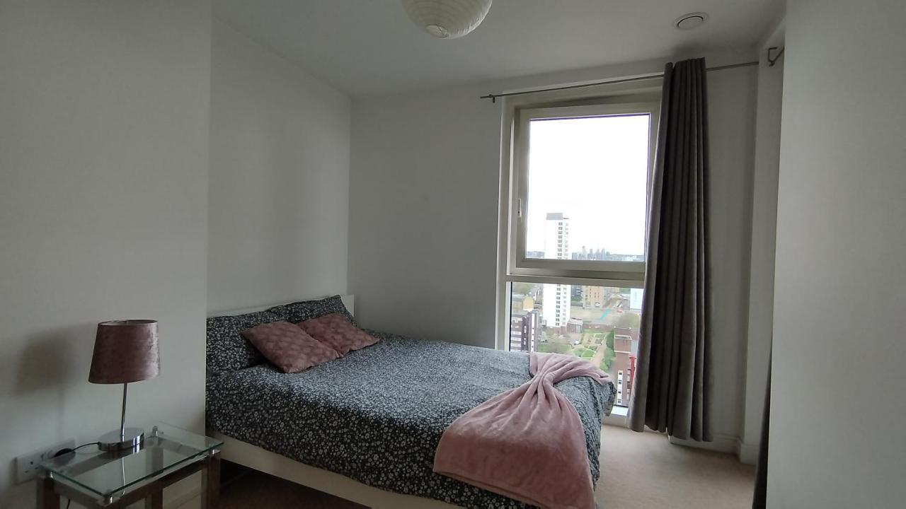 Riverview Amazing 2bed 2bath Apt Wparking Sleeps 6 Comfortably Apartamento *