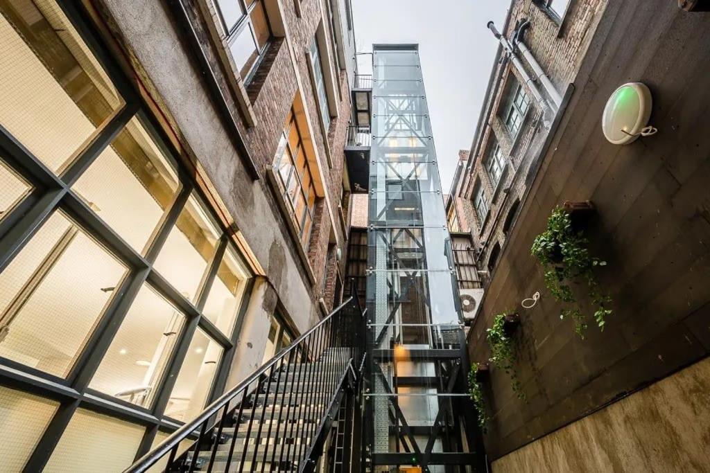 3 Bed Luxury Penthouse Hoxton Square With Terrace * Londen