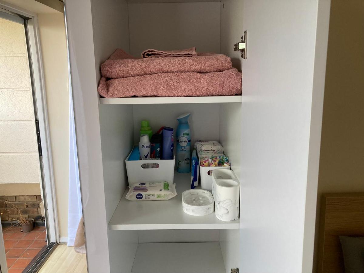 Comfortable With Private Balcony And Shared House London