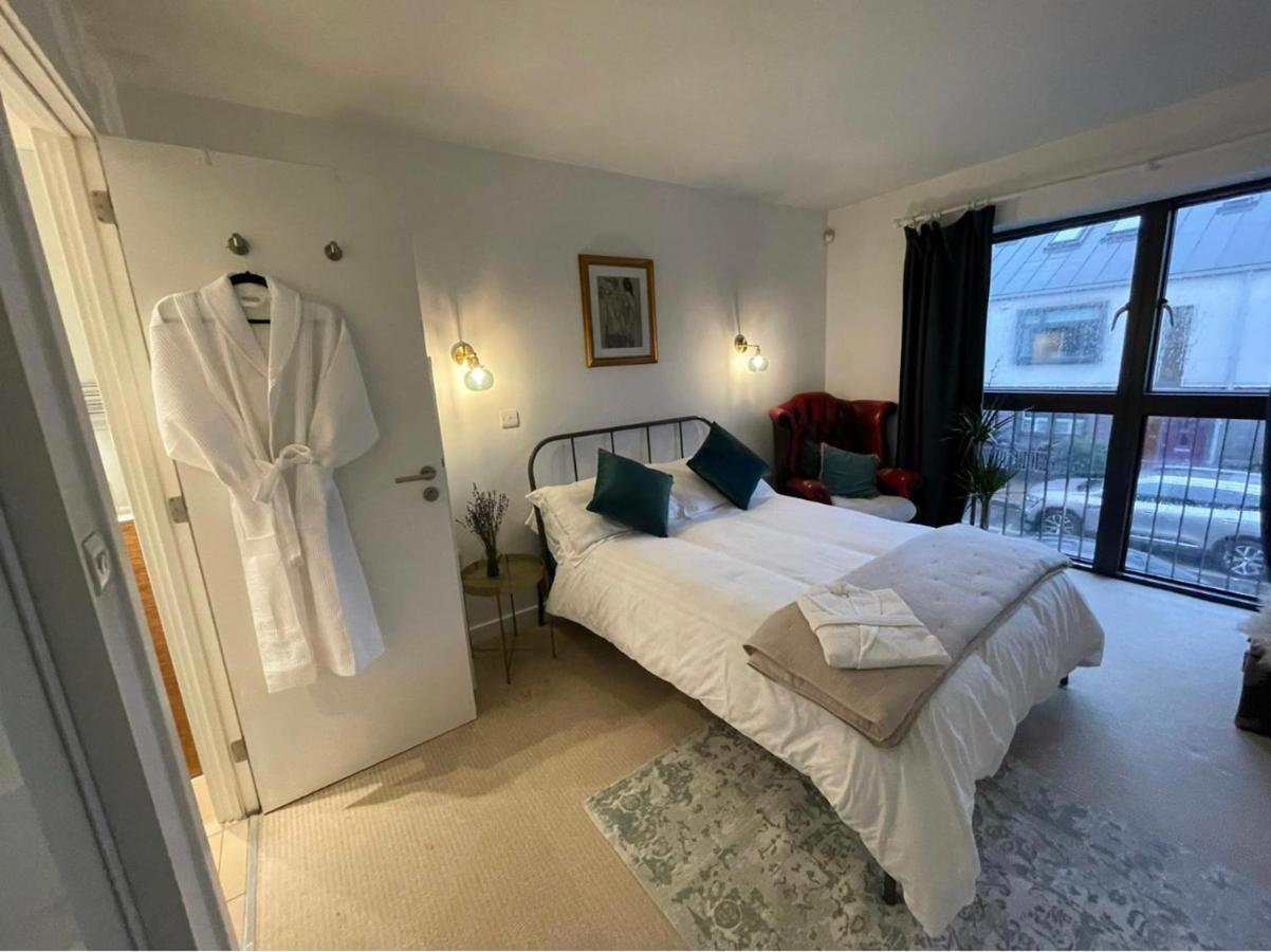 Eclectic East Hideaway With En-suite Accommodatie bij particulieren