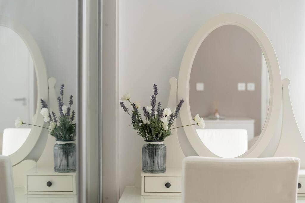 Apartment Lovely En-suite Flat With Balcony And Parking. London
