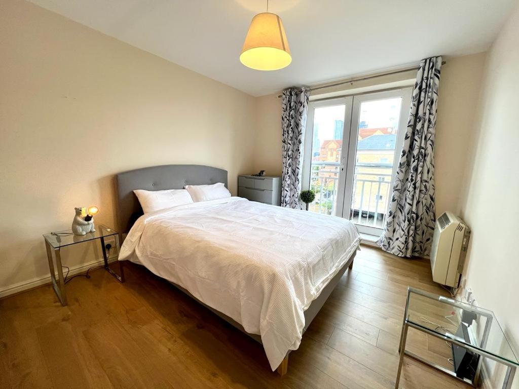 Best Deal - 1bed In Canary Wharf With Parking Appartement *