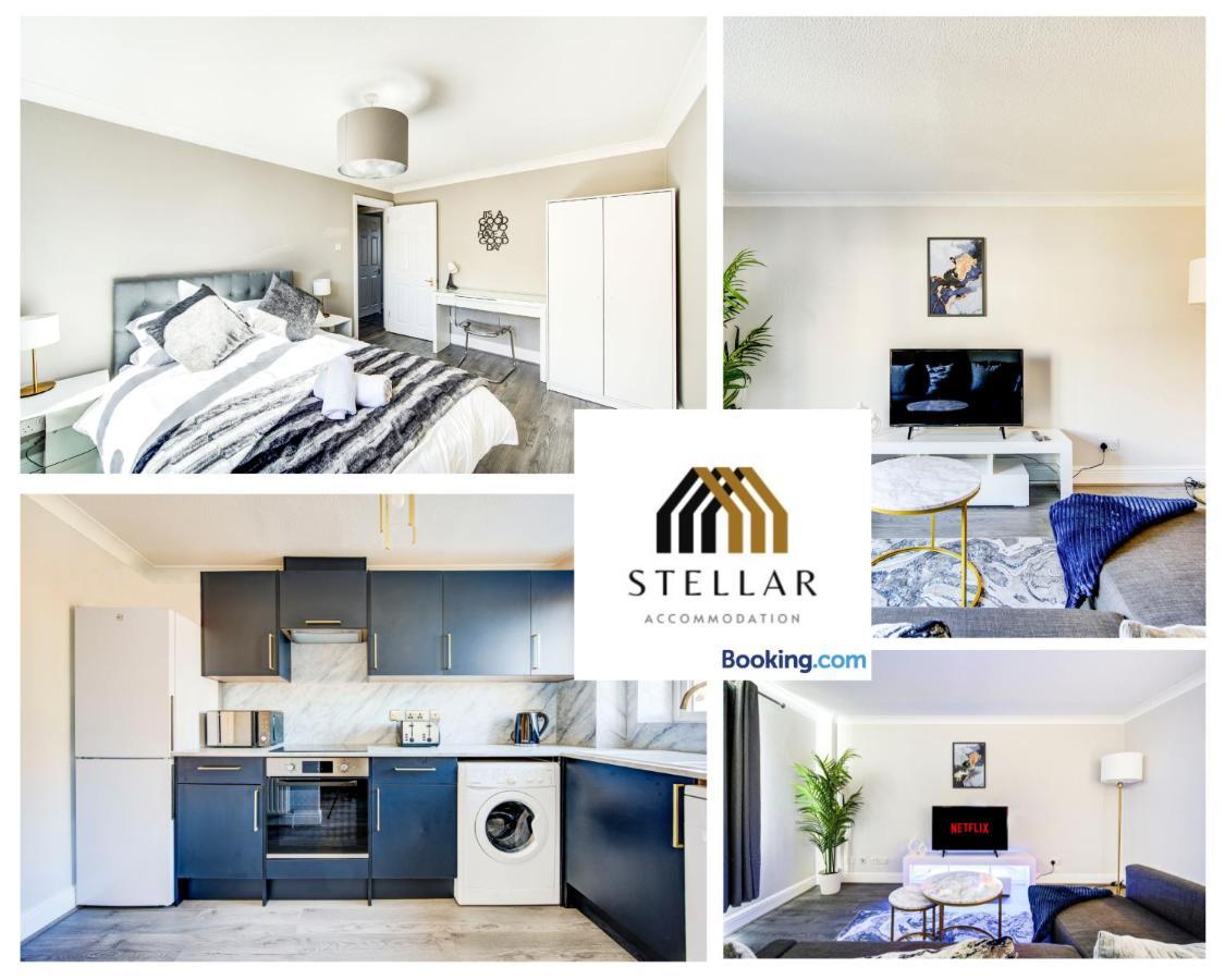 Luxury One Bedroom Newly Refurbished By Stellar Short Lets & Serviced Canary Wharf Manchester Leisure Apartment London