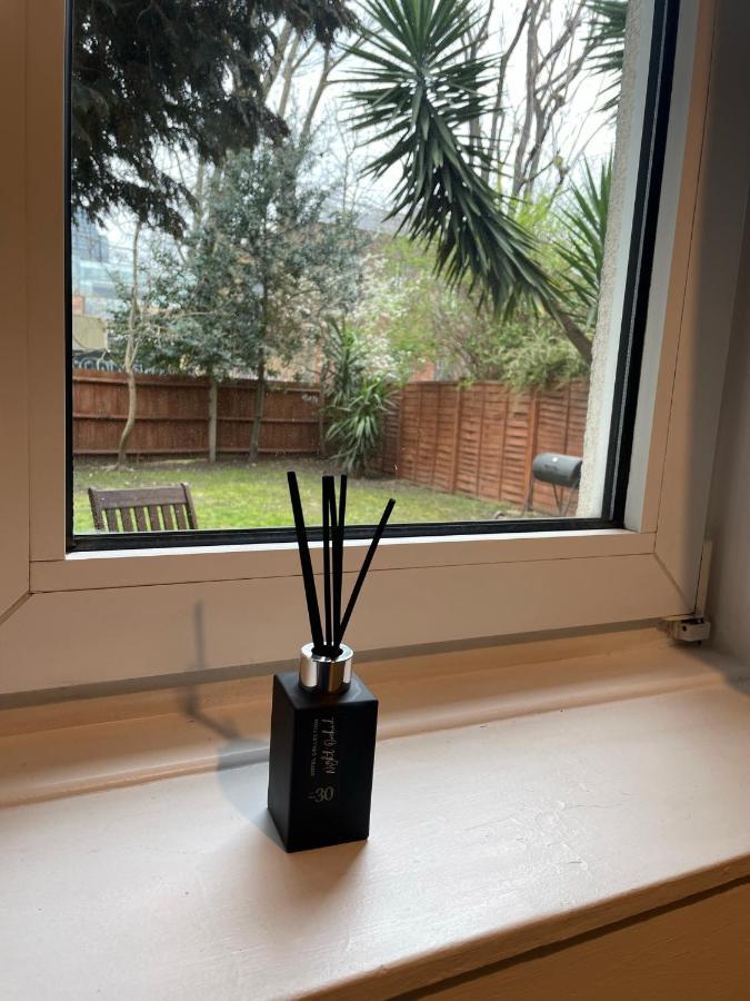 Garden Flat * London