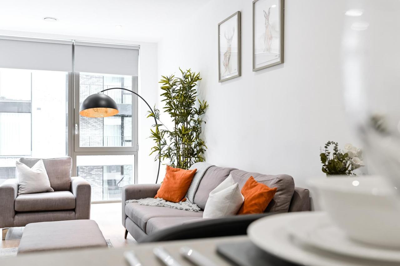 Khayat Homes - The Owelor - Two Bed * Londres