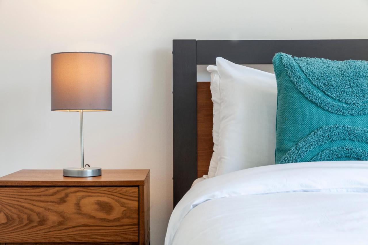 Apartamento Bright 2 Bdr House Wgarden & Parking, Greenwich Londres