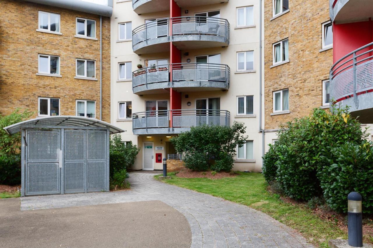 Do Not Use Apartamento Londres