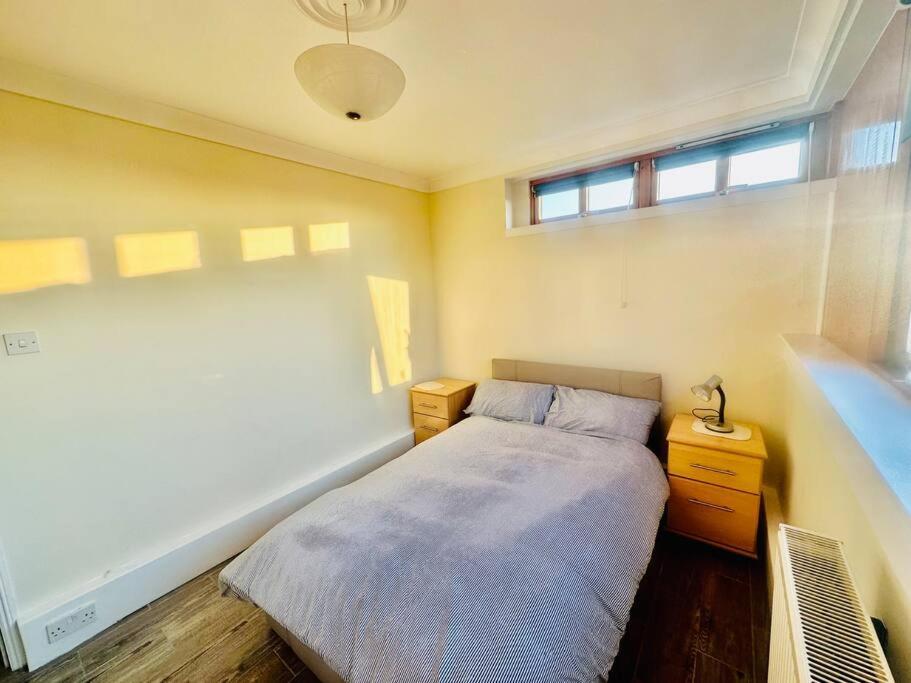 3 Bed Sky Se15 Peckham * Londres