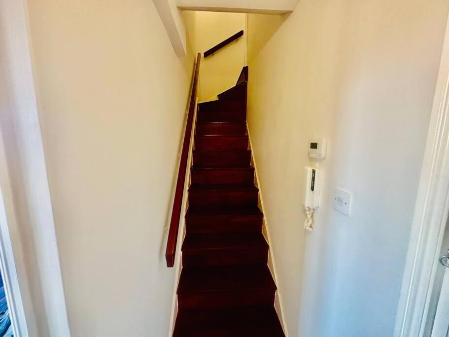 Apartamento 3 Bed Sky Se15 Peckham