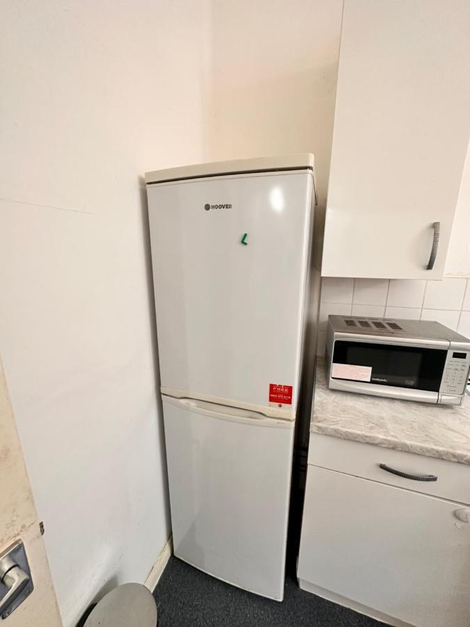 2 Amazing Double In Whitechapel *
