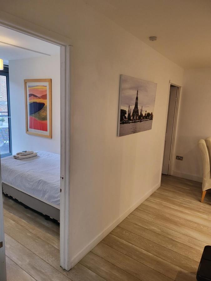 Walking To Tower Bridge Appartement Londres