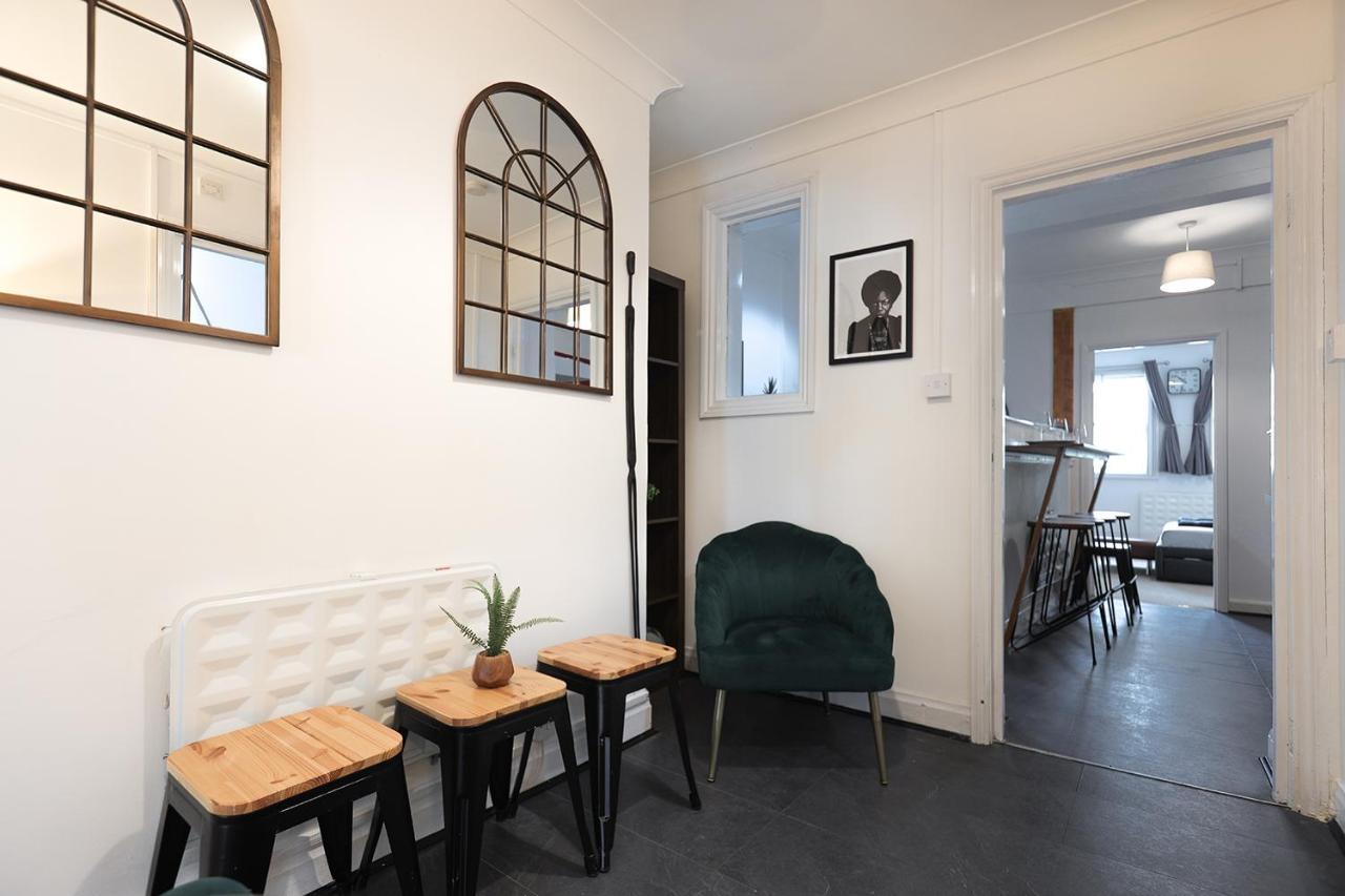 Trendy 2bed Flat Bethnal Londres