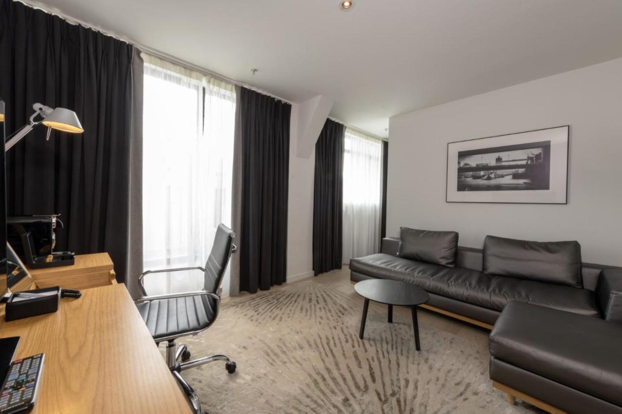 Apex Of 4* Londres