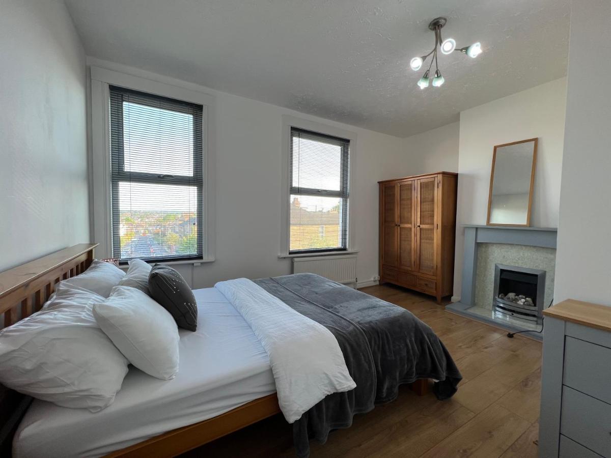 Entire Luxury 4 Bedroom Victorian House With 2 En-suite - Forest Hill, Appartement Londres
