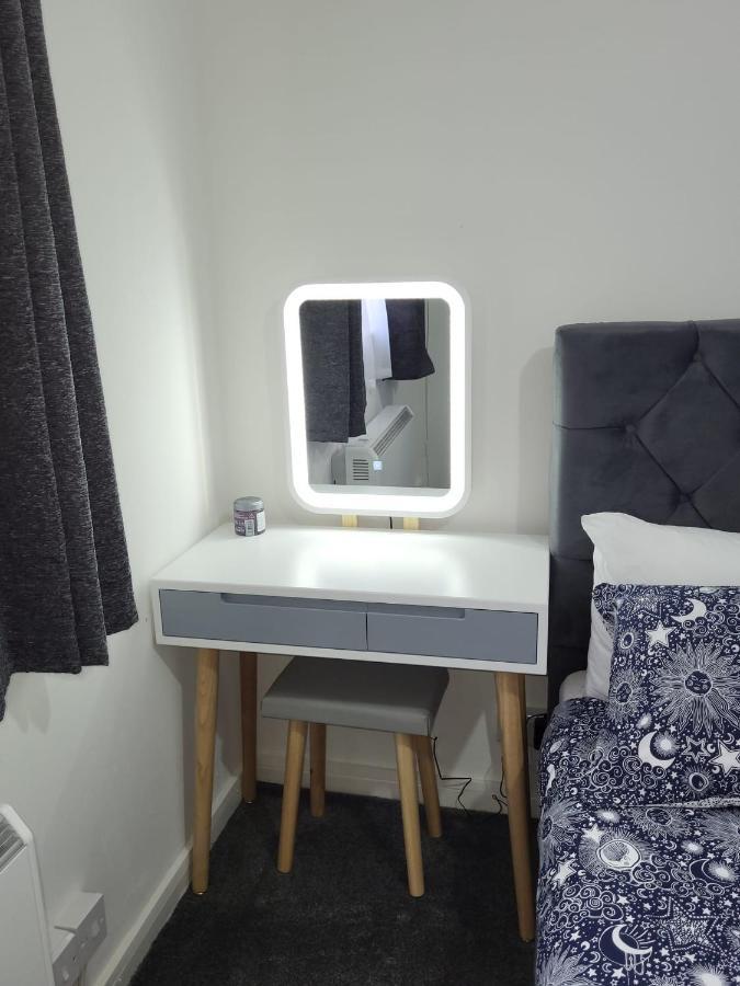 Delight Apartment, Close To Excel, Airport & O2! * Londres
