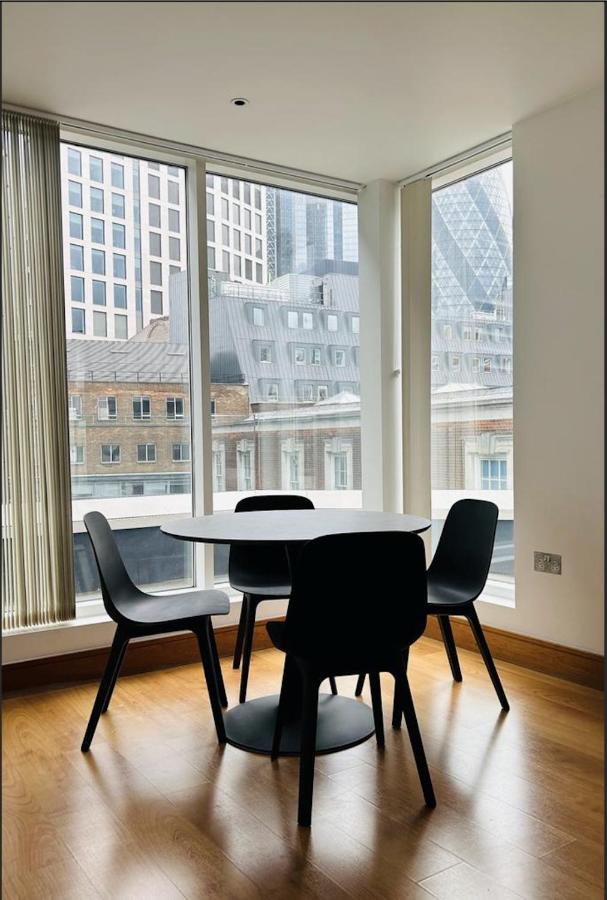 Flat With Balcony - Tower Hill - Centre By Prime Stays N-17 Apartamento *