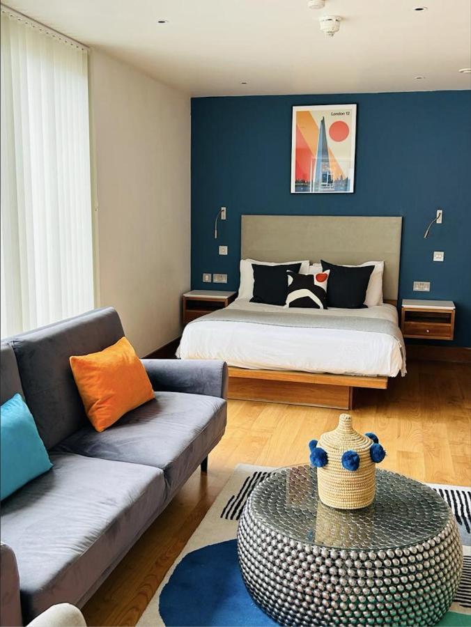 Flat With Balcony - Tower Hill - Centre By Prime Stays N-17 *