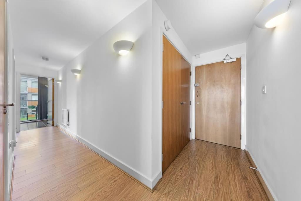 Lovely & Cosy 2 Beds Skyline View * Londres
