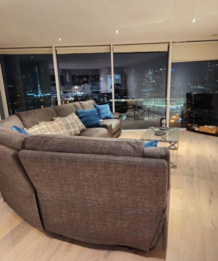 Luxury 2 Bed Excel * London