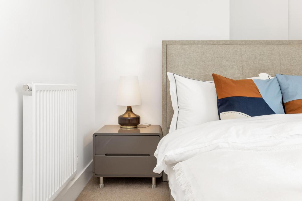 Khayat Homes - The Ferry - Two Bed Apartamento Londres