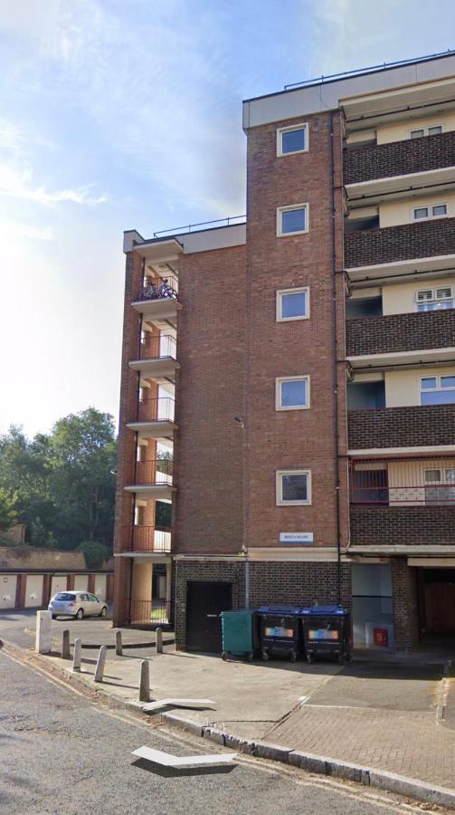2 Bedrooms 2 Stations Apartamento *