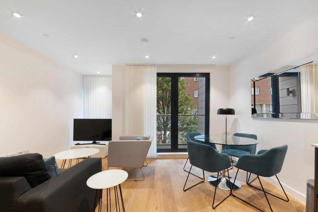 1 Bedroom Close To Tower Hill Appartement