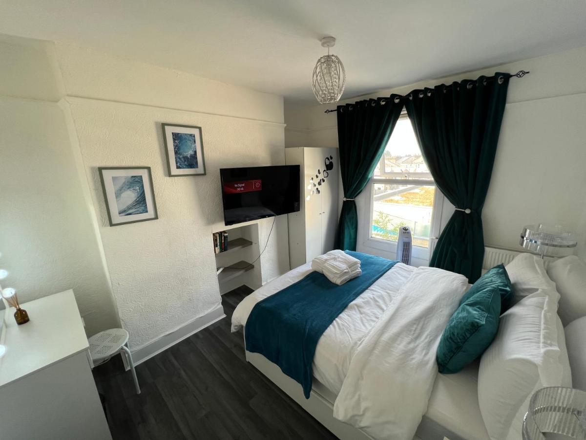 Appartement Luxury 1bed Holiday Flat-10 Minutes From Bridge & 3mins Walk To Lewisham Dlr