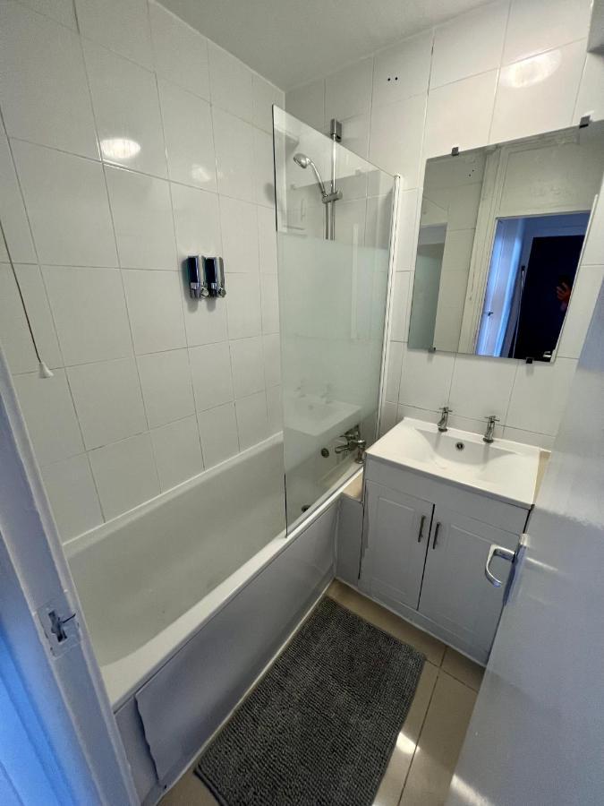 Apartamento New Tower Bridge , Canada Water 2 Bedroom Flat With A View Londres
