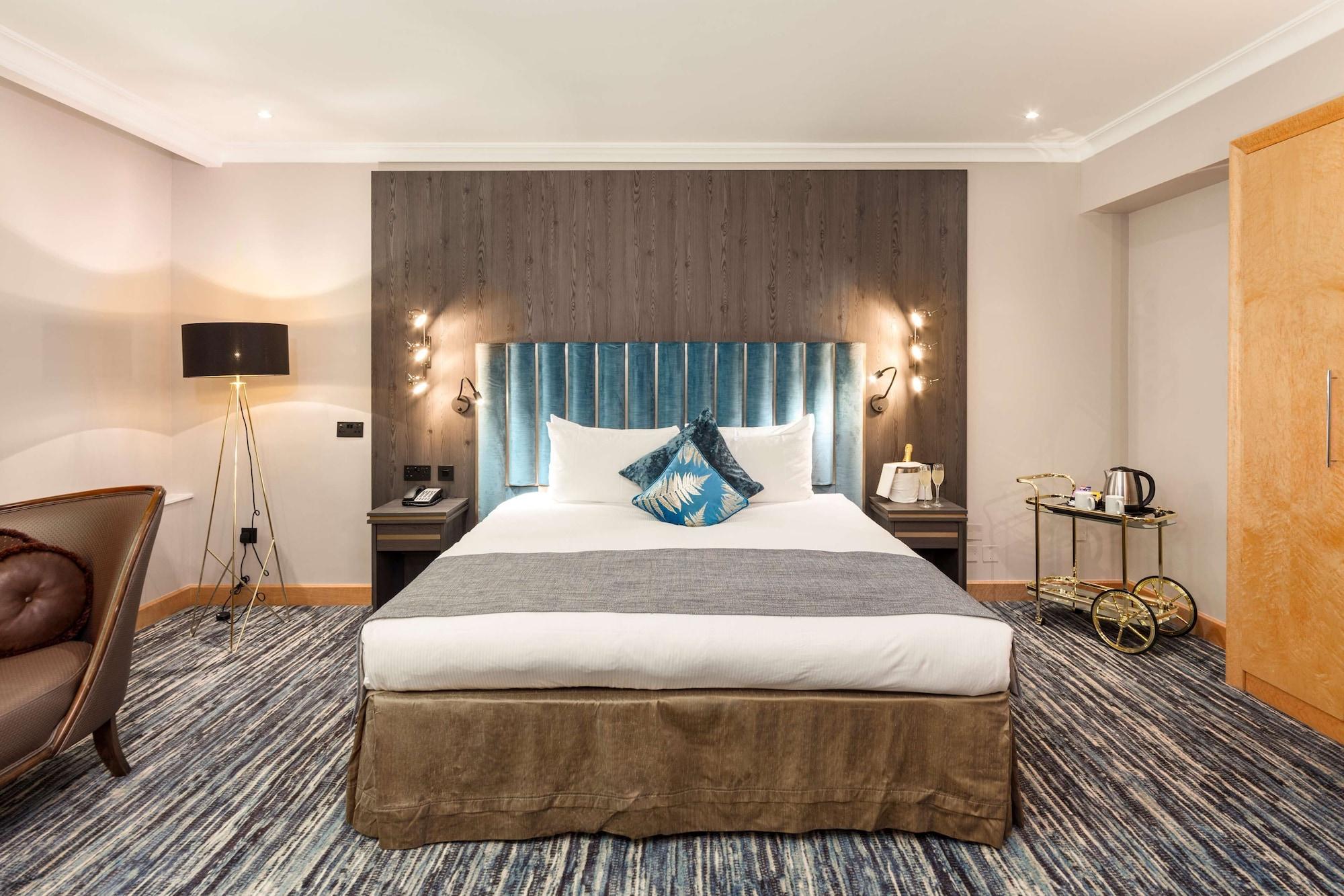 Courthouse Hotel 5*