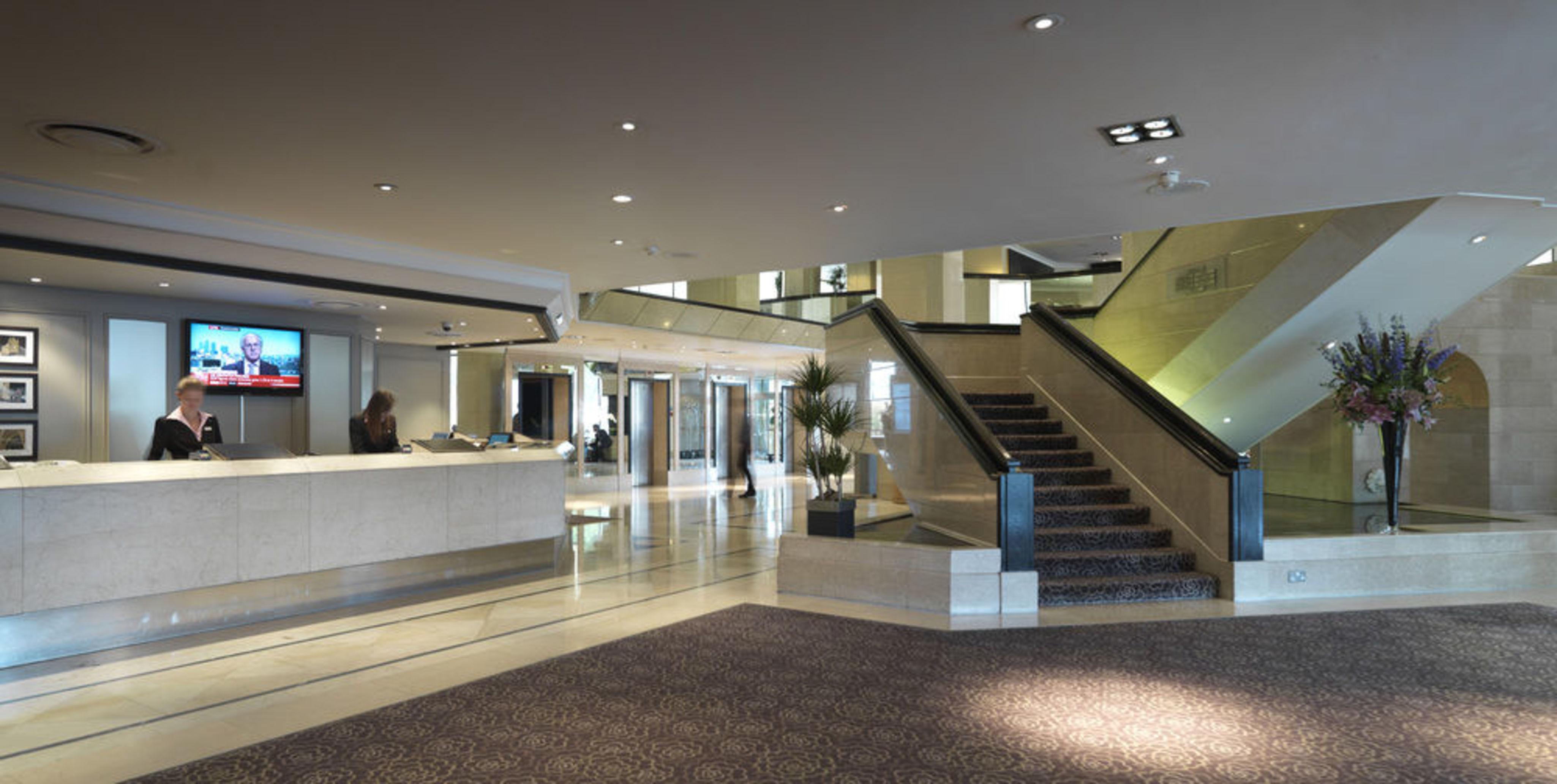 The Tower Hotel, By Thistle 4* Londen