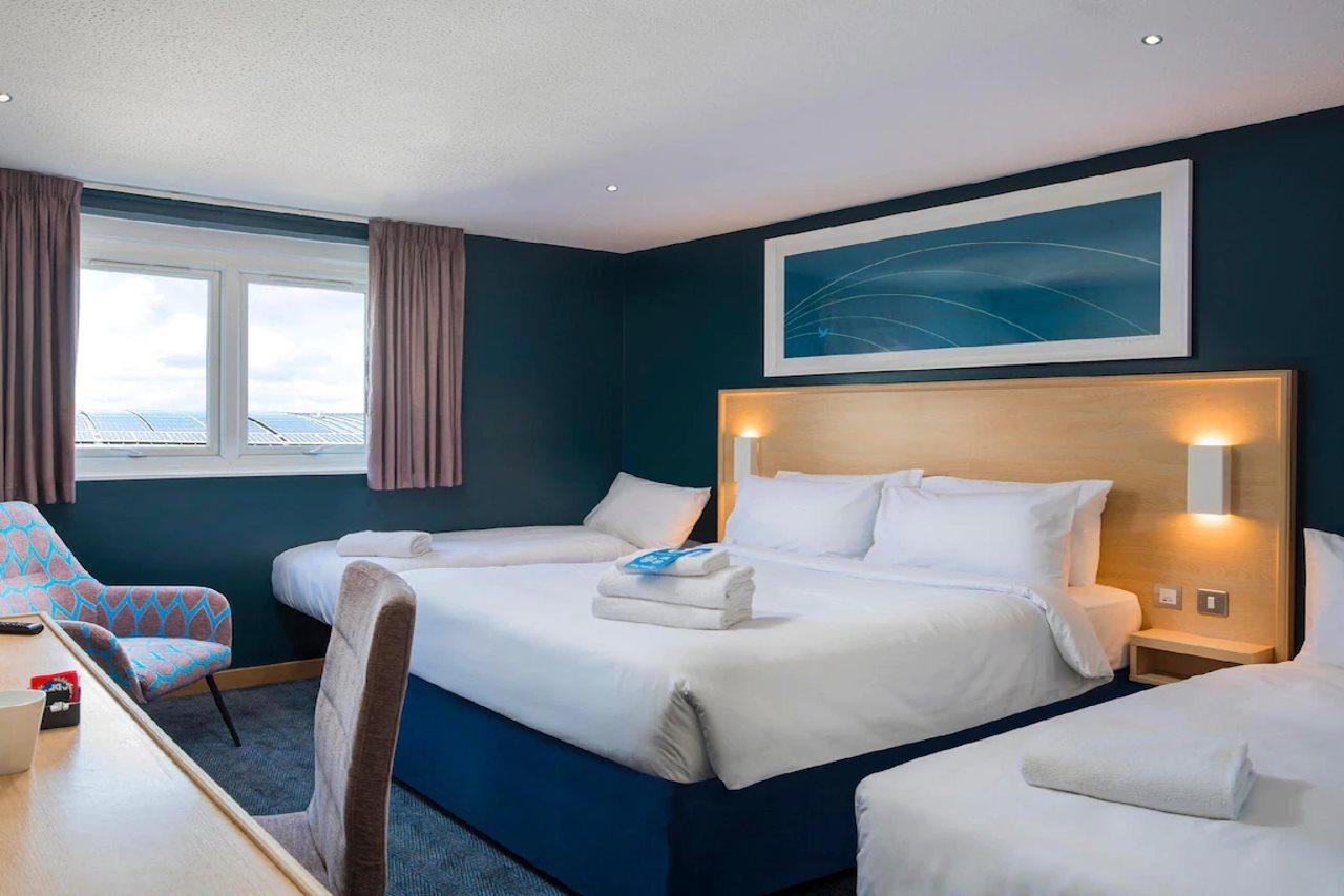 Travelodge Central City Road Hotel 3*