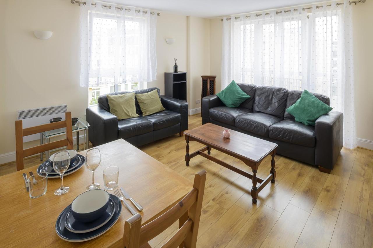 The Tower Bridge Cosy Flat Apartment London
