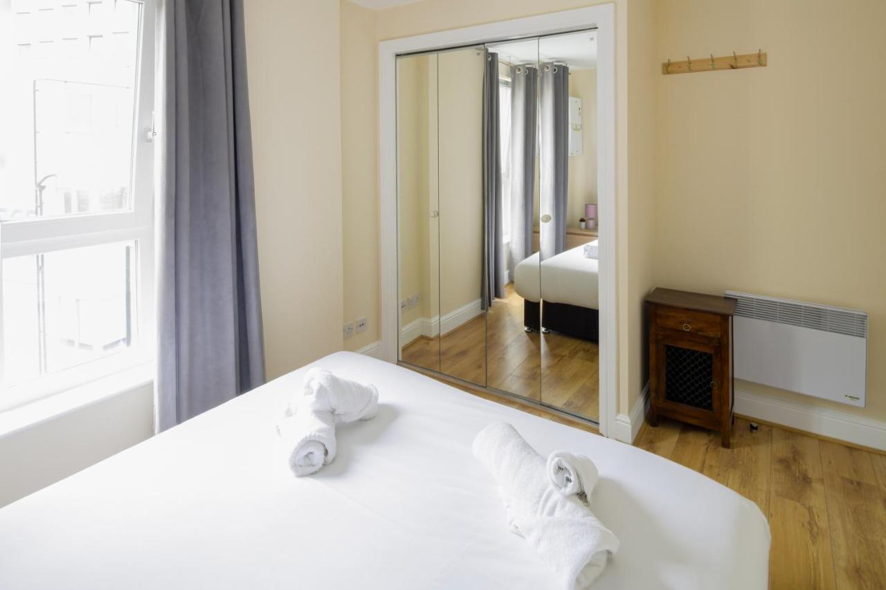 The Tower Bridge Cosy Flat Apartment London