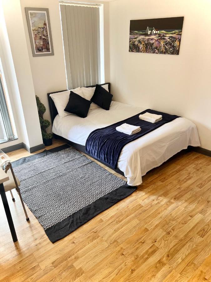 White Chapel Holiday 2 Bedroom Londres