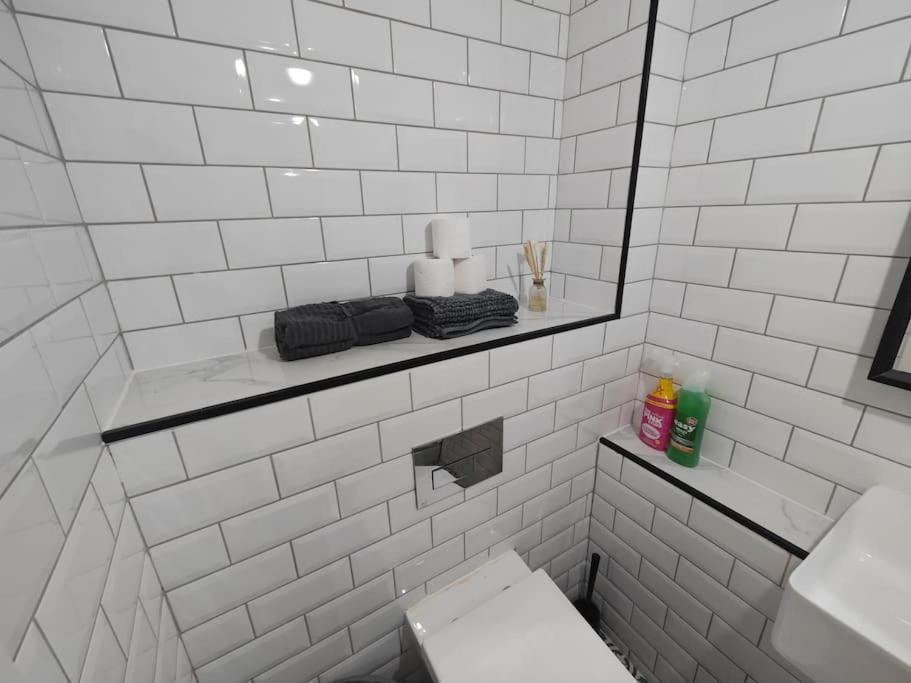 Apartamento New Studio Flat In Old Street - Zone 1 *