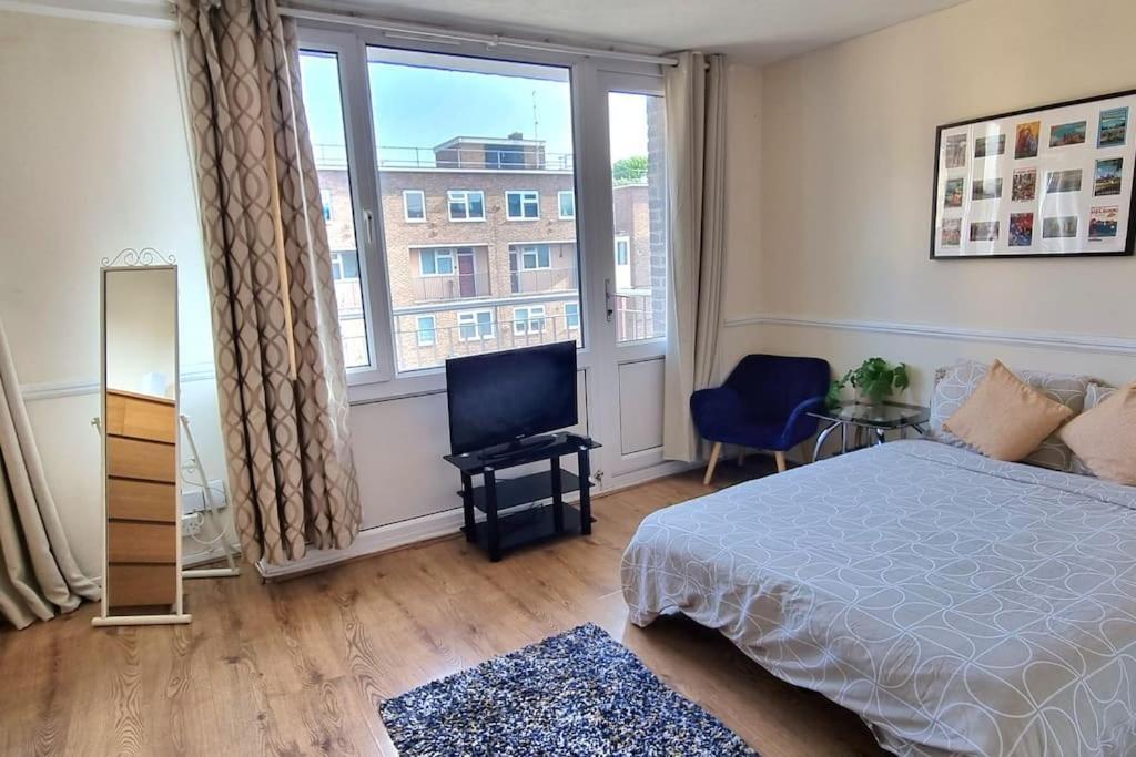 Apartment Large Duplex In Bermondsey