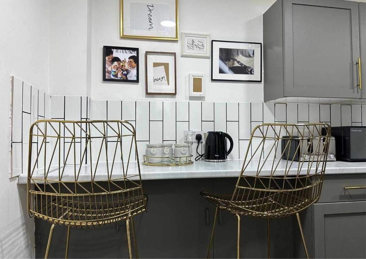 Bella-ruiz For Your Perfect Staycation