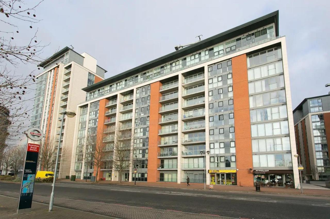 Appartement 1 Bedroom With Dock Views In E16