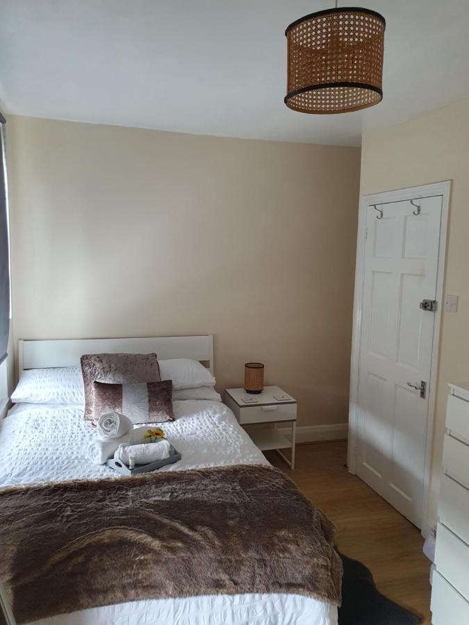Cozy Bedroom C Quarto em Acomodações Particulares *