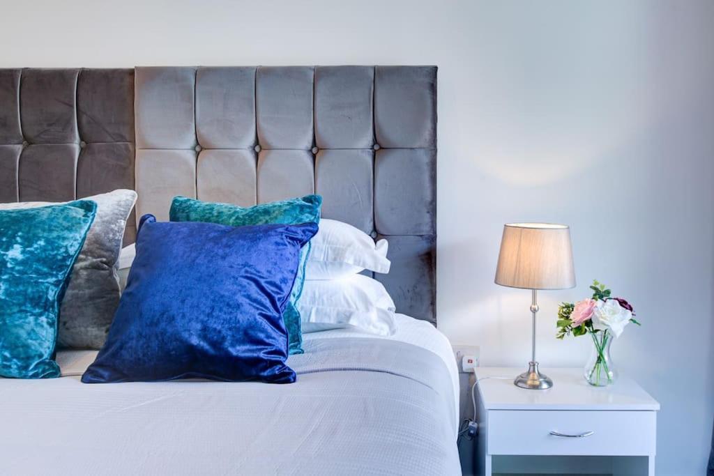 Flat In Greenwich O2 With Parking *