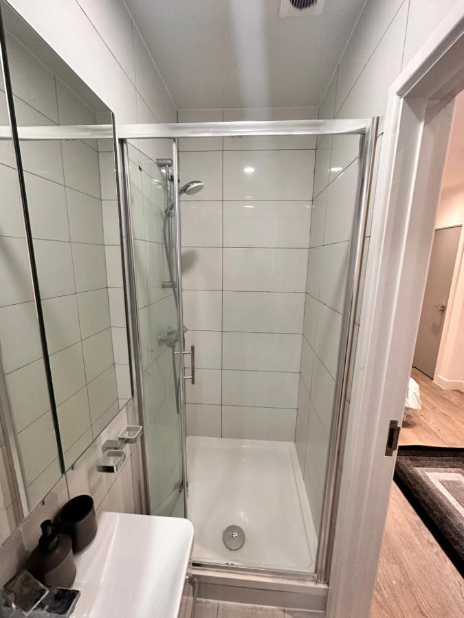 Gasthof Double And Single In Bromley By Bow *