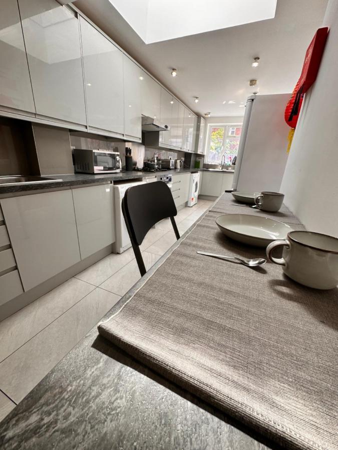 Double And Single In Bromley By Bow Gasthof *