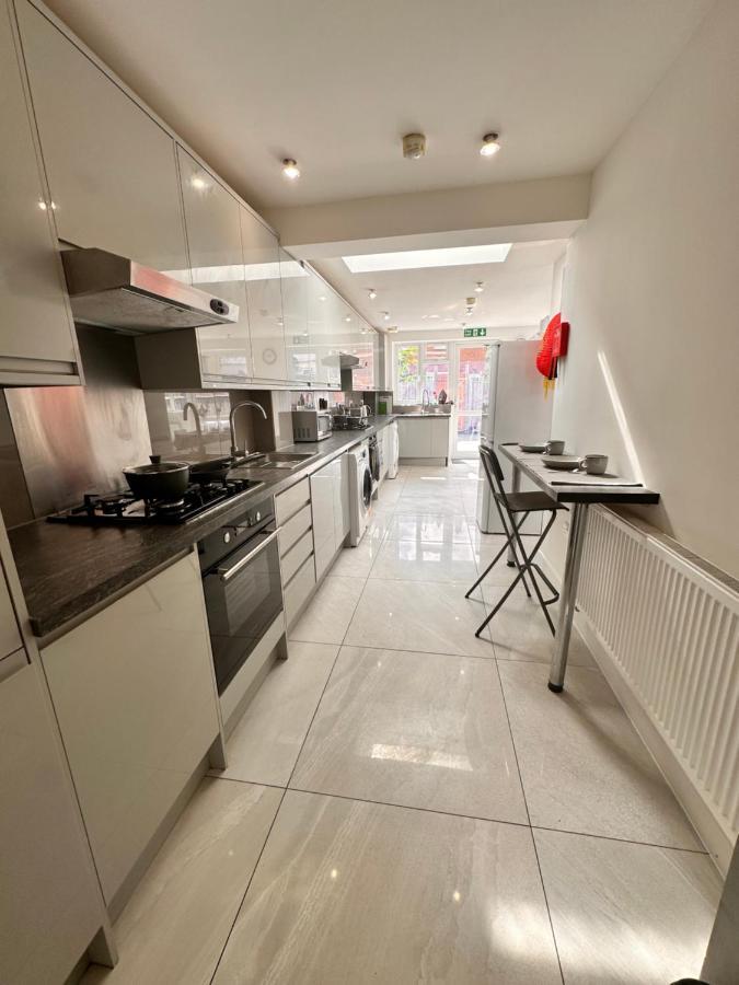 Double And Single In Bromley By Bow Gasthof London